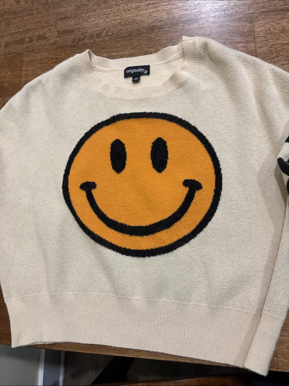 Originality Smiley Sweater Checked Sleeves Cropped Juniors Size M Cream & Black - Picture 3 of 8